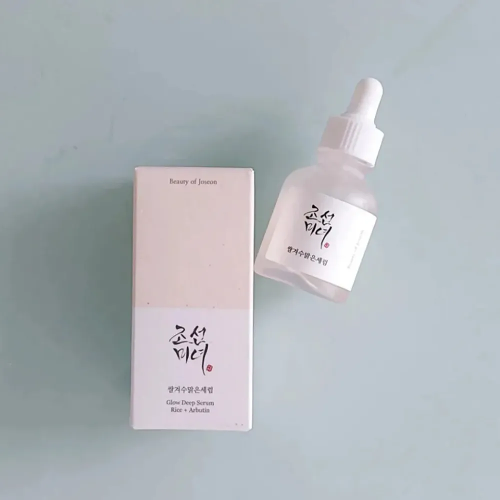 Glow Deep Serum Rice + Arbutin rozjasňující sérum pro sjednocení barevného tónu pleti 30 ml