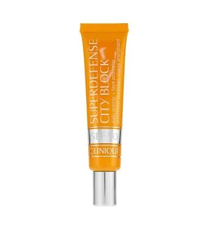 Clinique Superdefense™ City Block Broad Spectrum energizující ochranný fluid SPF 50