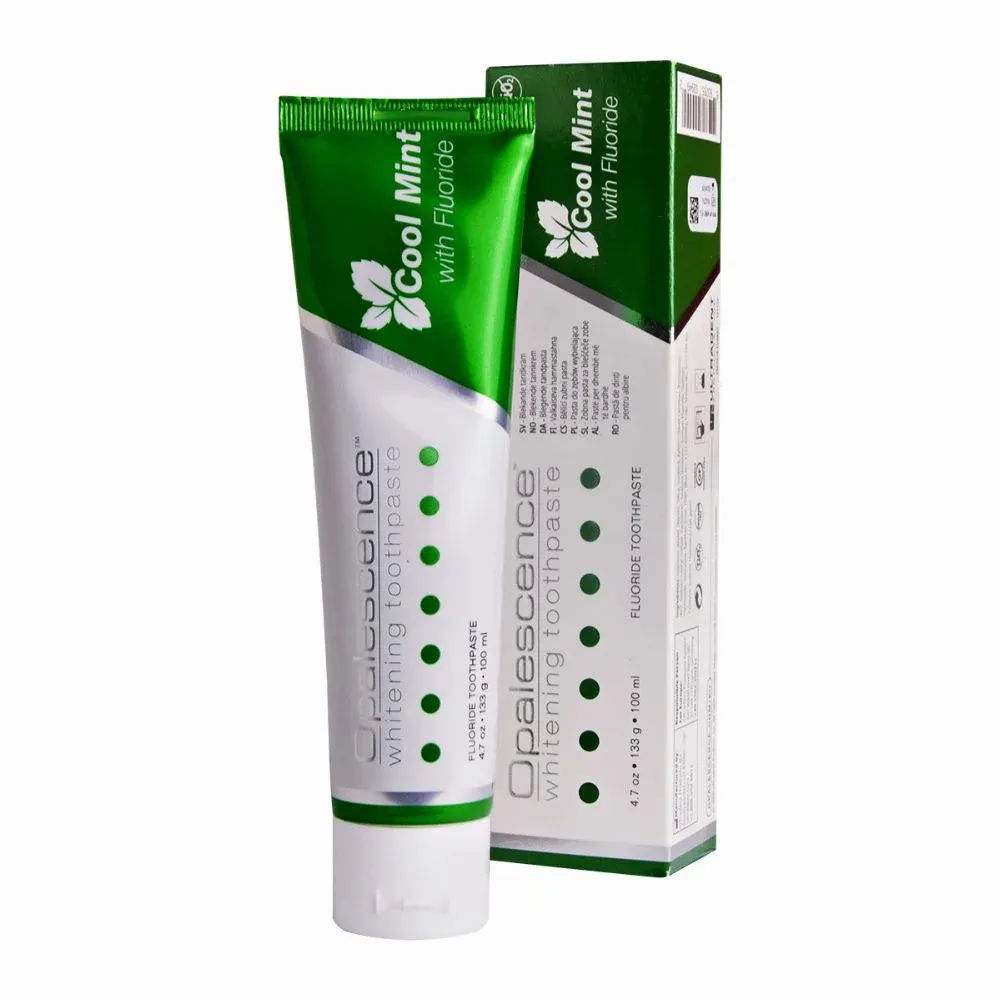 Cool Mint bělicí zubní pasta 133 g