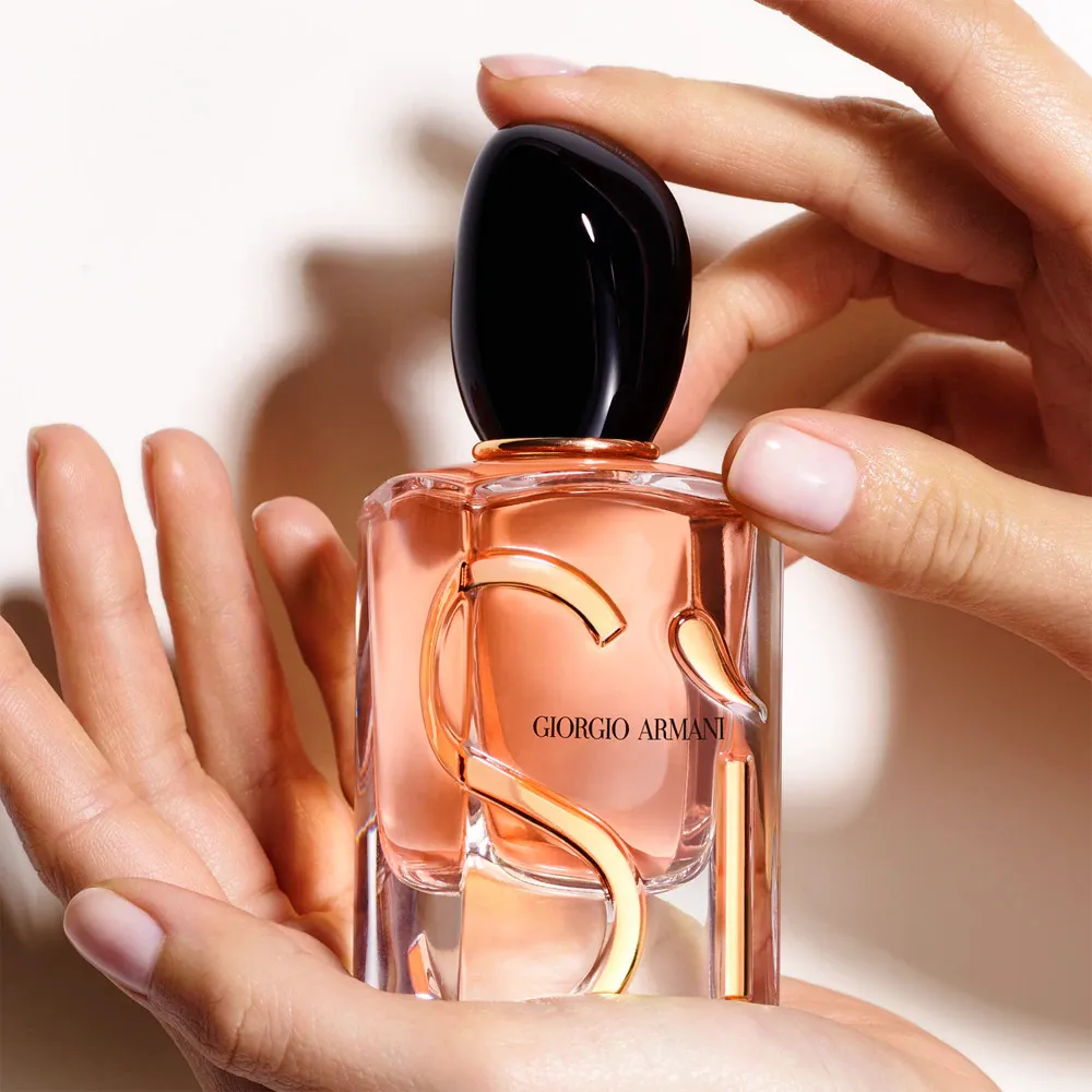 Sì Intense parfémovaná voda pro ženy 100 ml plnitelný flakon