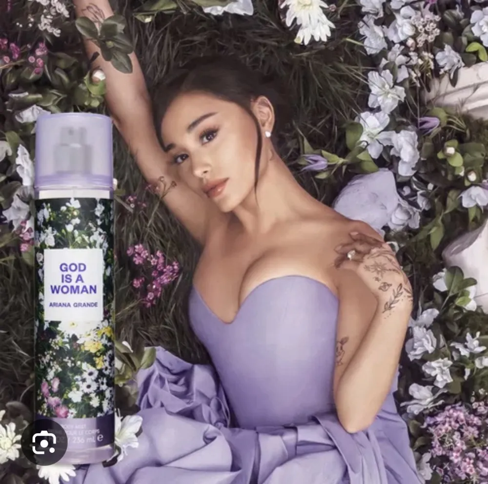 God Is A Woman tělový sprej pro ženy 236 ml