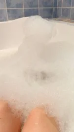 Kvitok Magická pěna do koupele Orientální noc 300 g - krásně pění