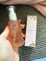 Kvitok Senses Vyživující tělový olej Fruity (50 ml) - s vůní malin, rybízu a vanilky