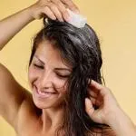 laSaponaria Tuhý šampon posilující a zklidňující (50 g)