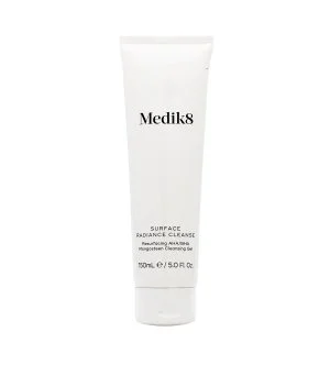 Medik8 Surface Radiance Cleanse čisticí gel s obsahem AHA/BHA kyselin