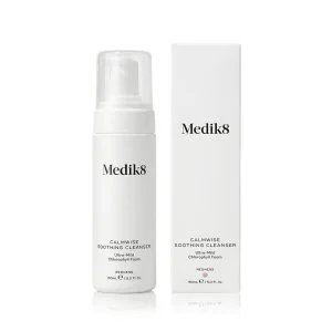 Medik8 CALMWISE Soothing Cleanser