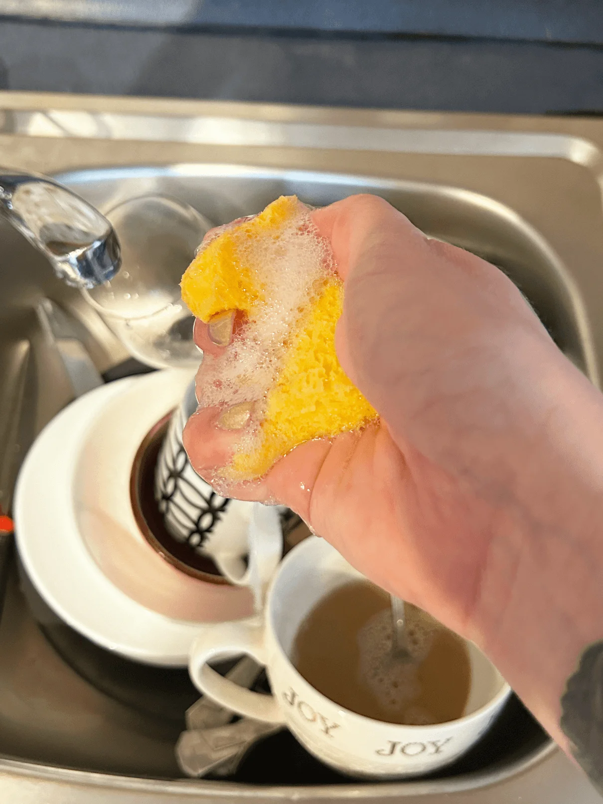 Natasha Gel na nádobí z kaštanů Citronová tráva 500 ml - bojovník s mastnotou šetrný k pokožce