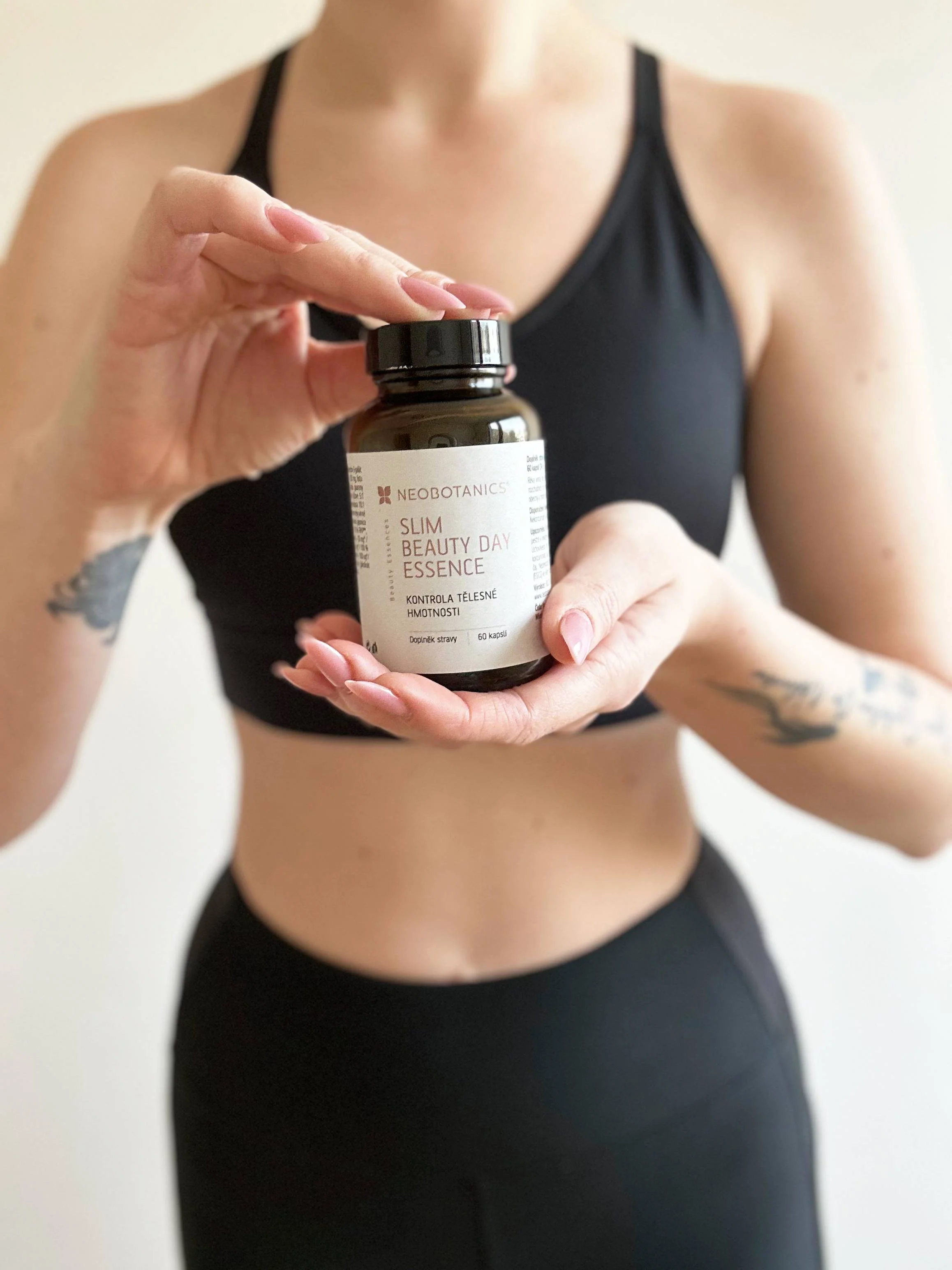 Neobotanics Slim Beauty Day Essence (60 kapslí) - přispívá ke kontrole tělesné hmotnost