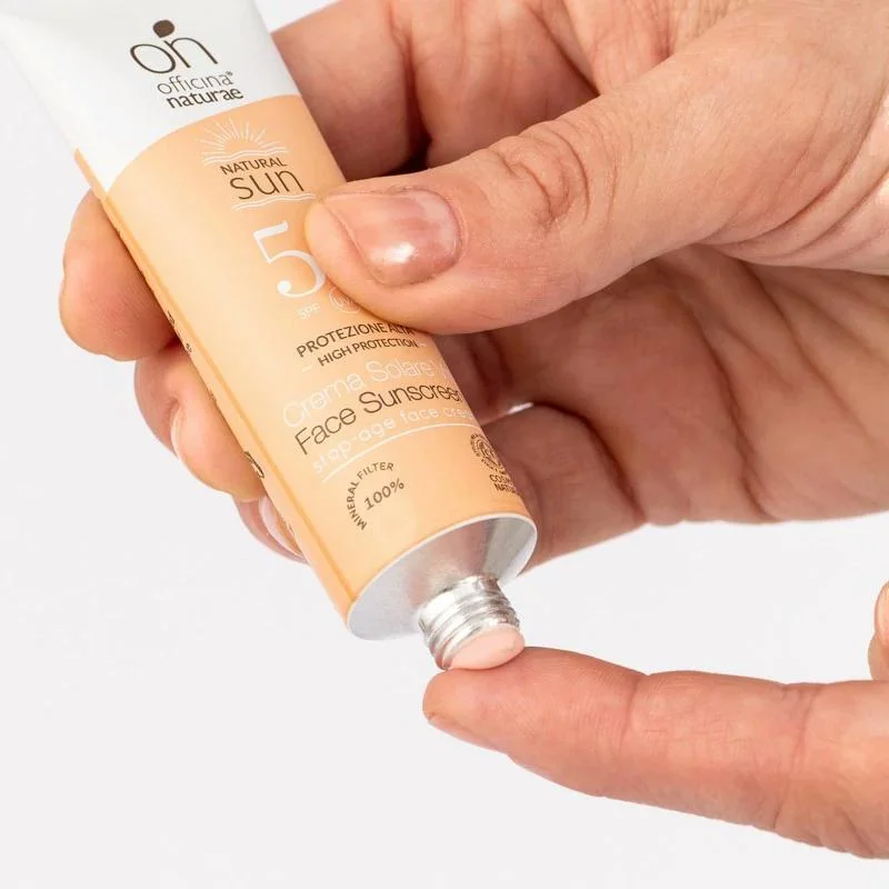 Officina Naturae Opalovací krém na obličej SPF 50 - zpevňující (30 ml) - pro všechny druhy pleti