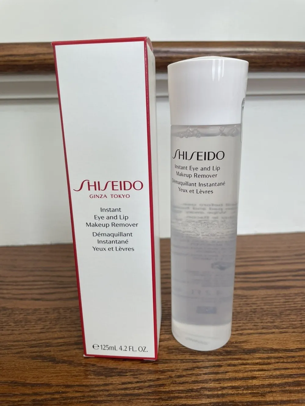 Instant Eye And Lip Makeup Remover odličovač očí a rtů 125 ml