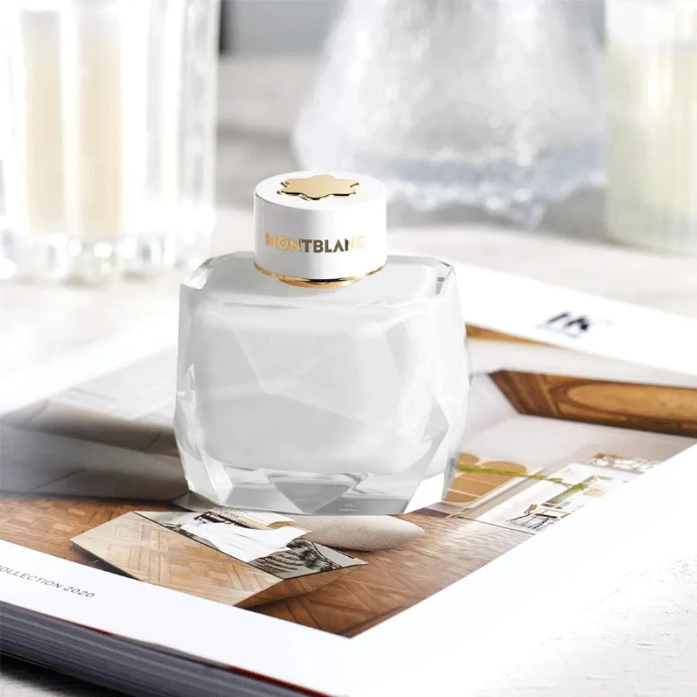 Signature parfémovaná voda pro ženy 50 ml