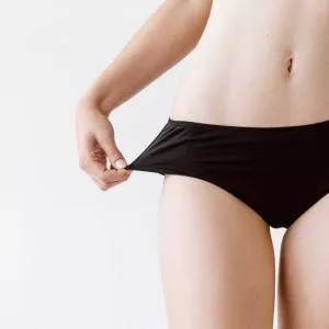 Snuggs Menstruační kalhotky - střední a slabá menstruace (L)