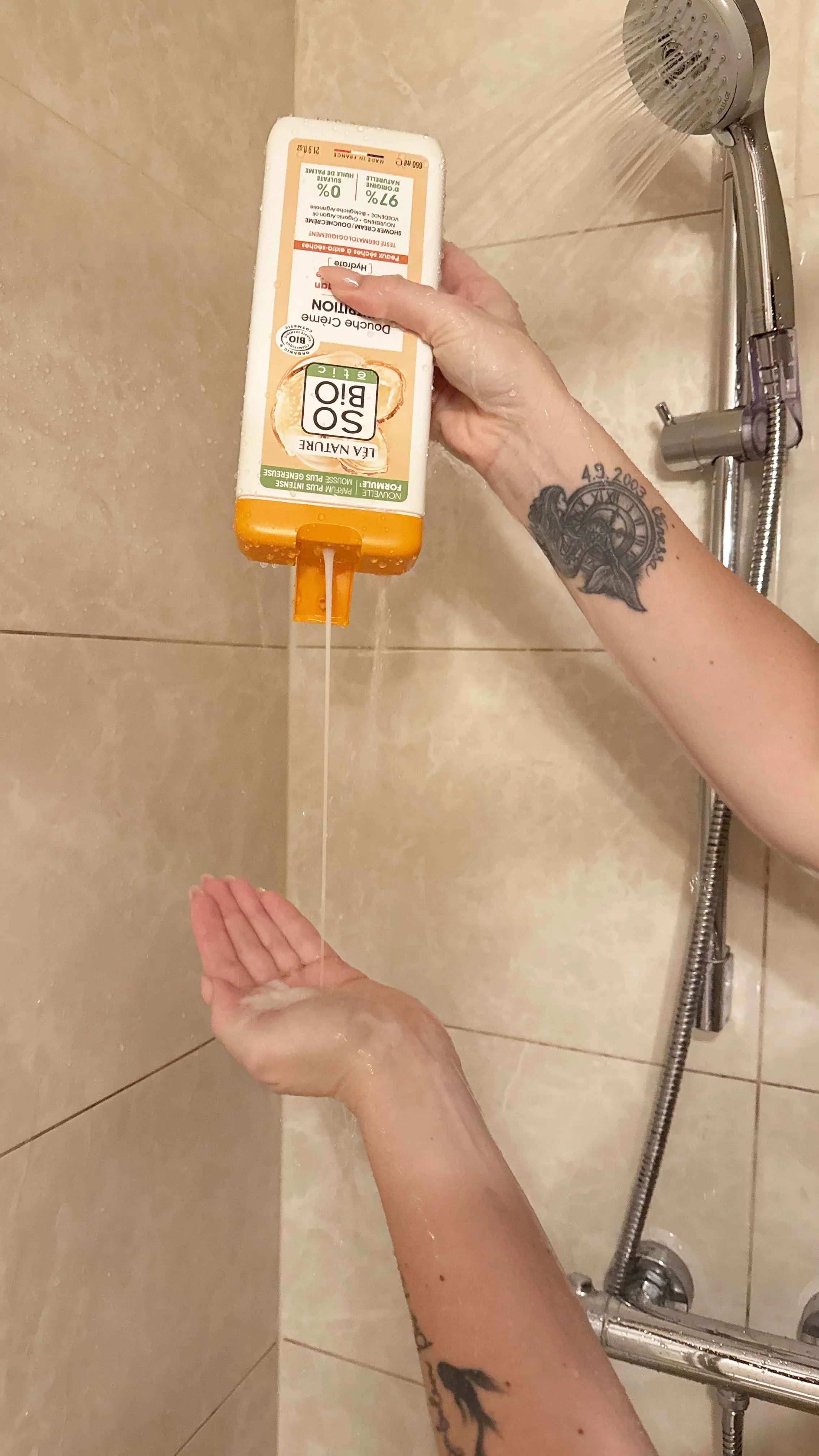 SO’BiO étic Krém sprchový NUTRITION s arganovým olejem BIO (650 ml) - ideální pro suchou pokožku