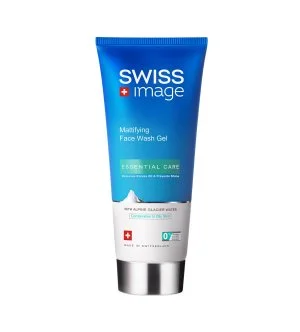 Swiss Army Image Essential Care Pore Tightening & Mattifying Foaming Face Wash hloubkově čisticí pěnový gel