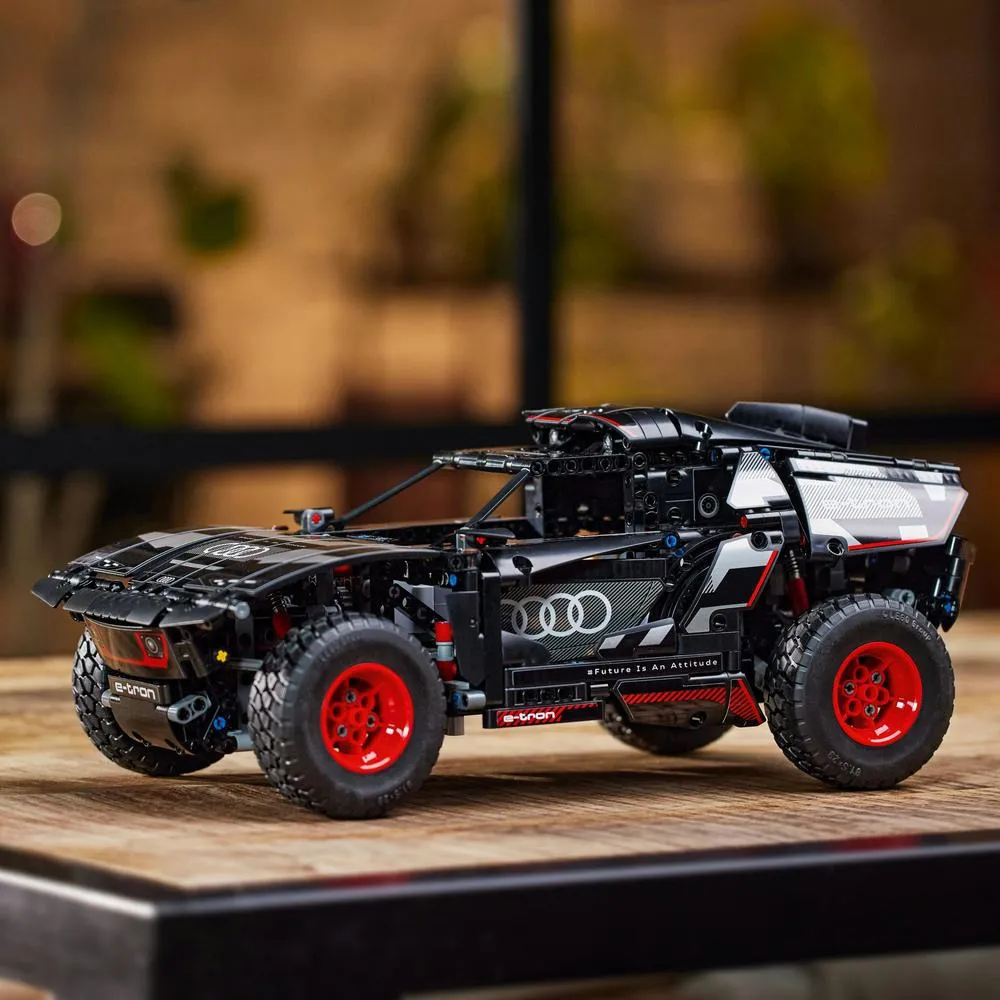 Technic 42160 Audi RS Q e-tron