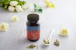 Terranova Health Quercetin Nettle Complex s kopřivou (50 kapslí) - při pylové sezóně a oslabené imunitě