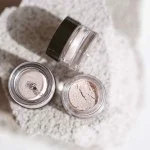 Uoga Uoga Minerální oční stíny sypké s jantarem (1 g) 740 Star Box - 10 odstínů
