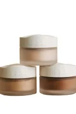 Uoga Uoga Minerání pudrový make-up s jantarem (10 g) 637 Amber Sand - lehký, přirozený, spf 15