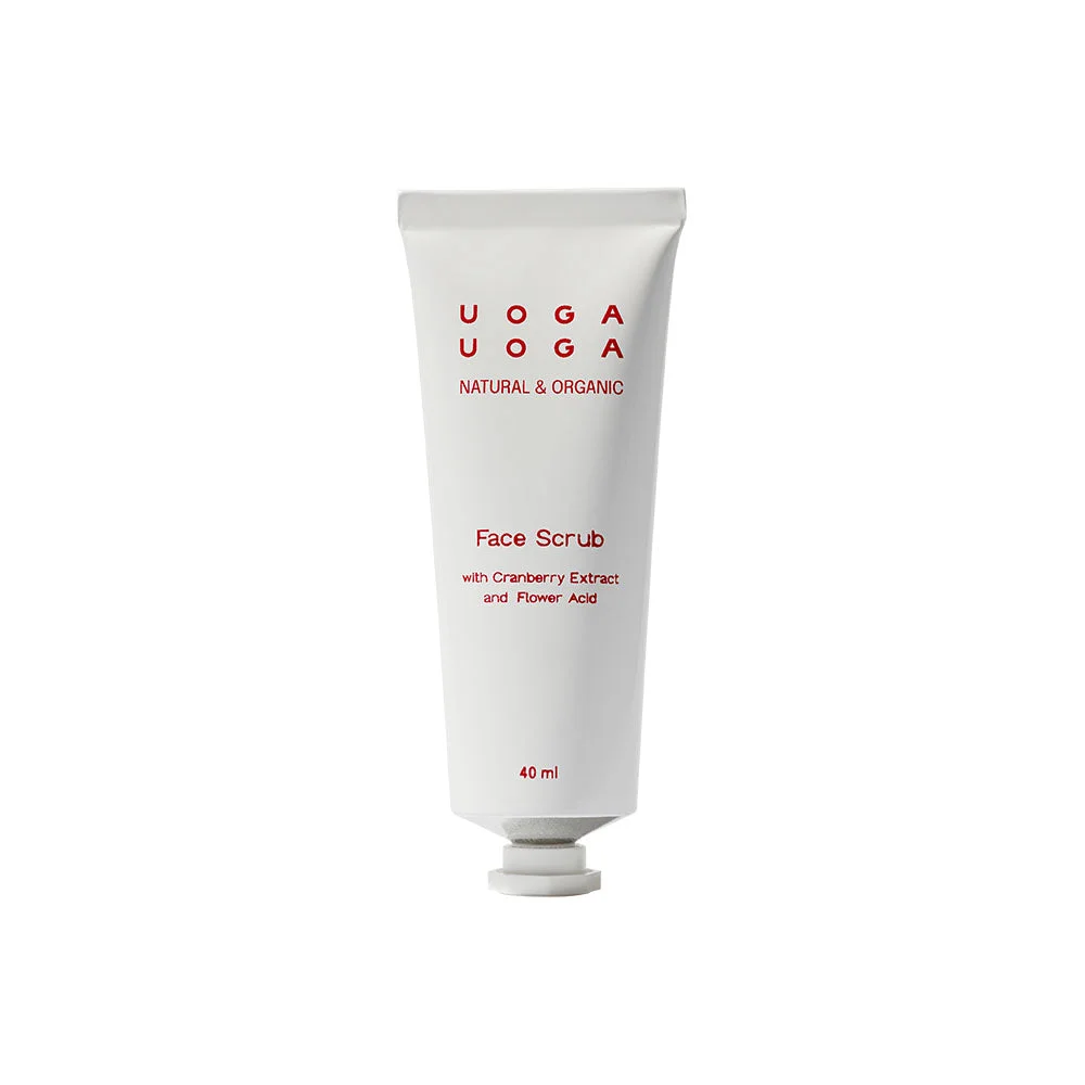 Uoga Uoga Regenerační pleťový peeling s brusinkami (40 ml) - pro hladší a rozjasněnou pokožku