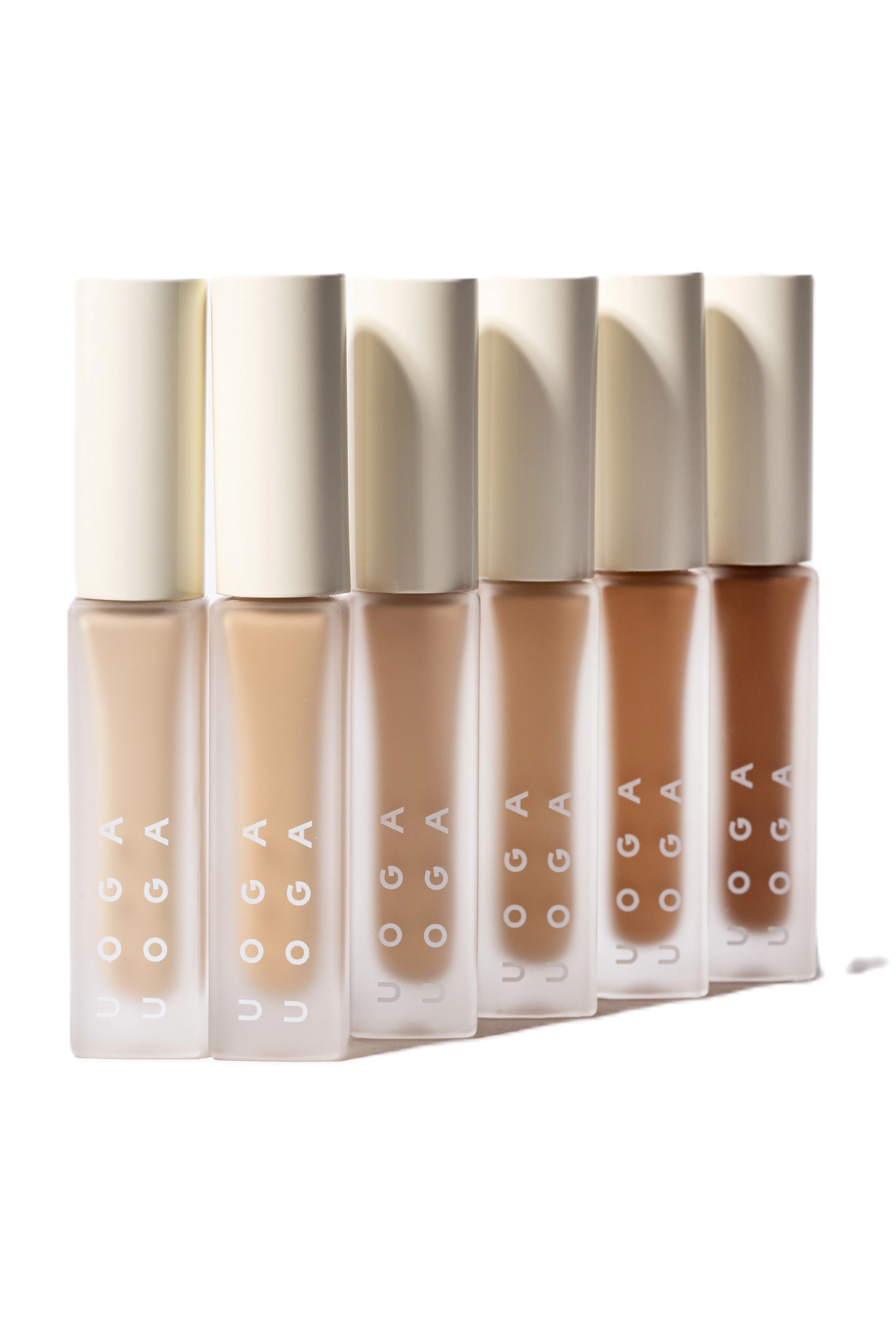 Uoga Uoga Tekutý korektor (5 ml) Invisible Hero No. 2 - 672 Light Warm - neviditelný hrdina na pleťové vady