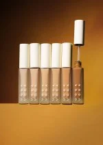 Uoga Uoga Tekutý korektor (5 ml) Invisible Hero No. 4 - 674 Medium Warm - neviditelný hrdina na pleťové vady