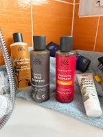 Urtekram Bělicí zubní pasta s mátou BIO (75 ml) - se svěží mátovou chutí