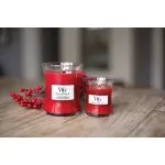 Crimson Berries vonná svíčka s dřevěným knotem 609,5 g