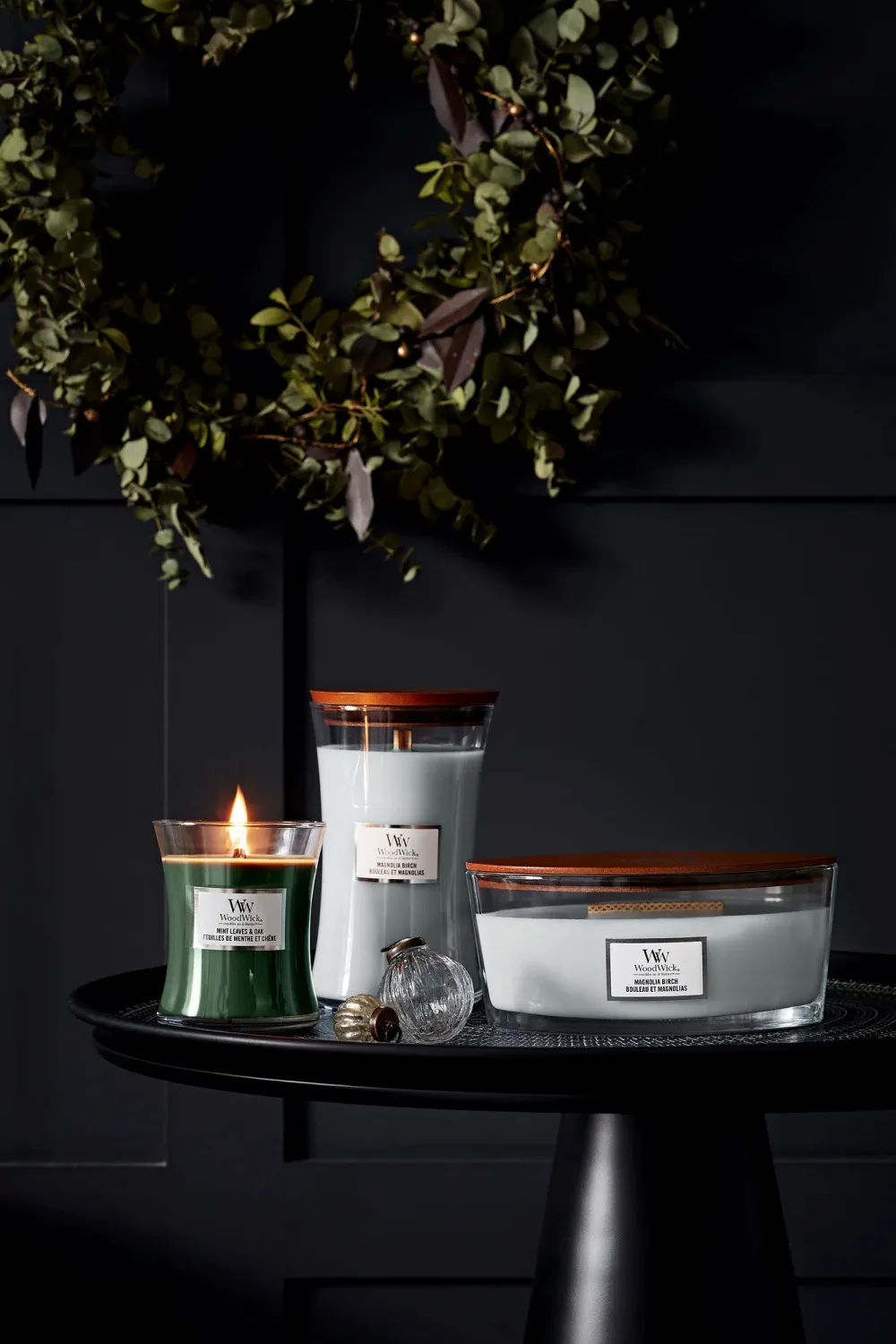 Magnolia Birch vonná svíčka s dřevěným knotem 453,6 g
