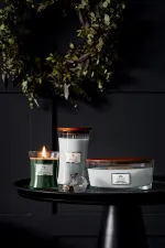 Magnolia Birch vonná svíčka s dřevěným knotem 453,6 g
