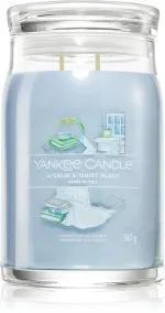 A Calm & Quiet Place signature svíčka velká 567 g