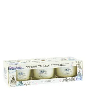 Yankee Candle Snow Globe Wonderland votivní svíčka ve skle 3 x 37 g