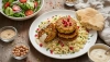 Cizrnové karbanátky s tahini omáčkou, které vás překvapí