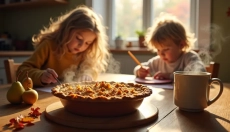 Hruškový koláč s drobenkou vytvoříte s jednoduchými a dostupnými surovinami