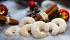 Kokosové rohlíčky s různými variacemi potěší každého milovníka cukroví