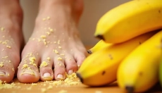 Jak porazit popraskané paty a vrátit nohám jemnost