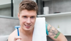 Stále více mužů dává přednost depilaci intimních partií