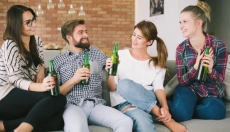 Jak zmírnit příznaky kocoviny a rychle se zotavit