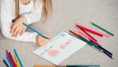 Jak snadno odstranit propisku z vašich oděvů