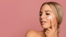 Squalane dlouhodobě pomáhá udržet vaši pleť svěží a mladistvou