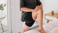 Jak vzniká bolest stehna od páteře a proč ji řešit