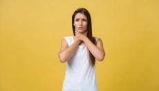 Zjistěte co jíst a pít při pálení žáhy